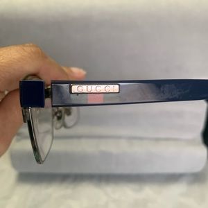 Gucci loved sunglasses. They are original in used condition, comes with case